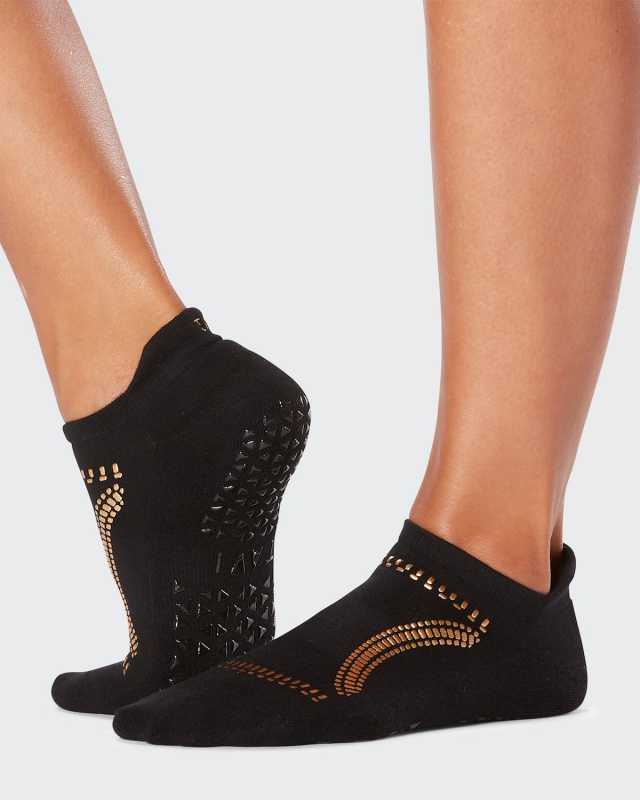 Savvy Low-Rise Grip Socks